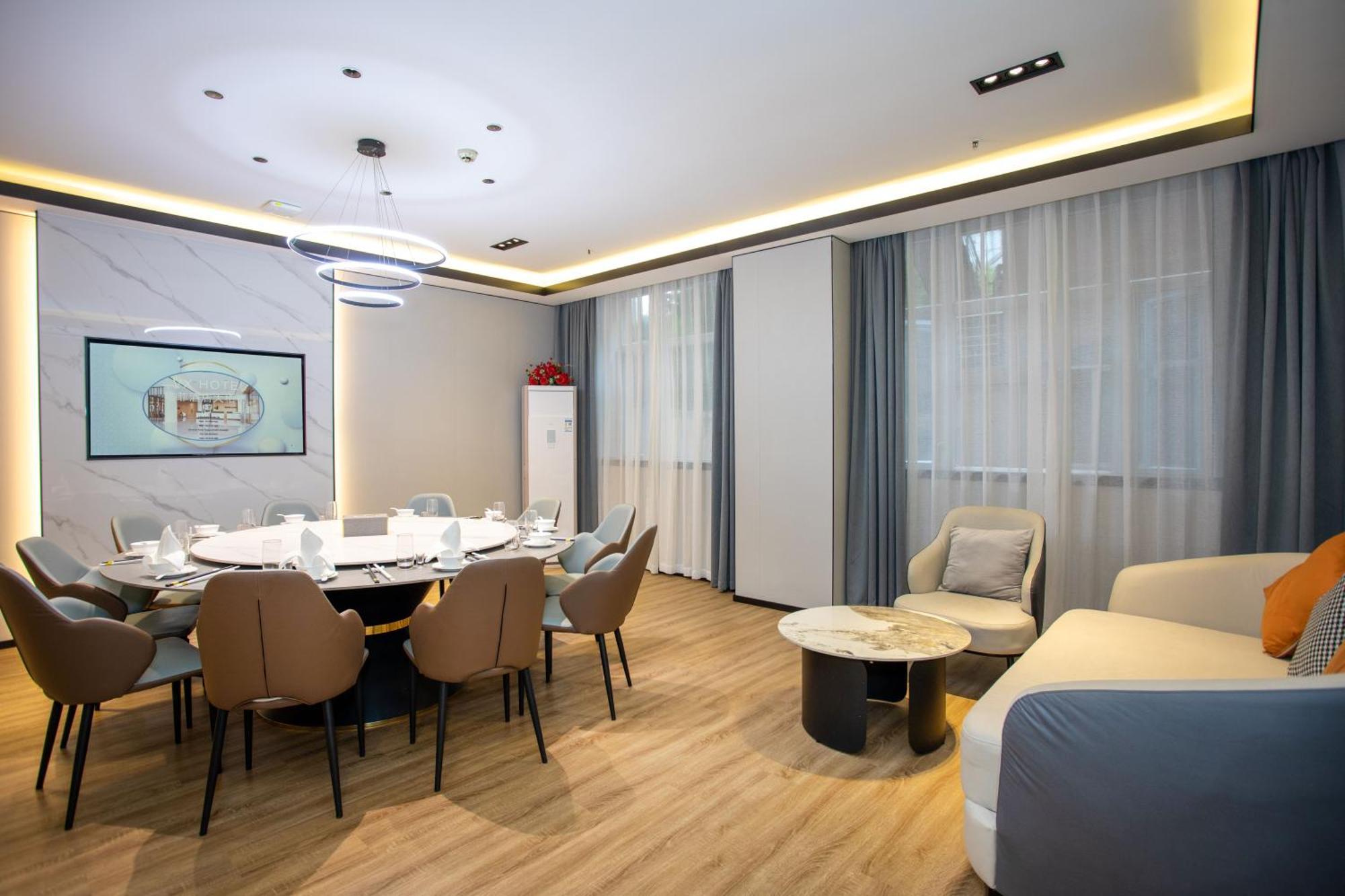 Vx Hotel Shanghai Yixian Road Dabaishu Luaran gambar